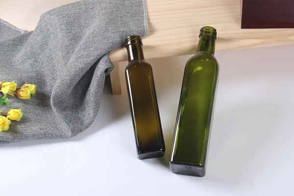 Glass bottle manufacturers explain the common uses of glass bottles